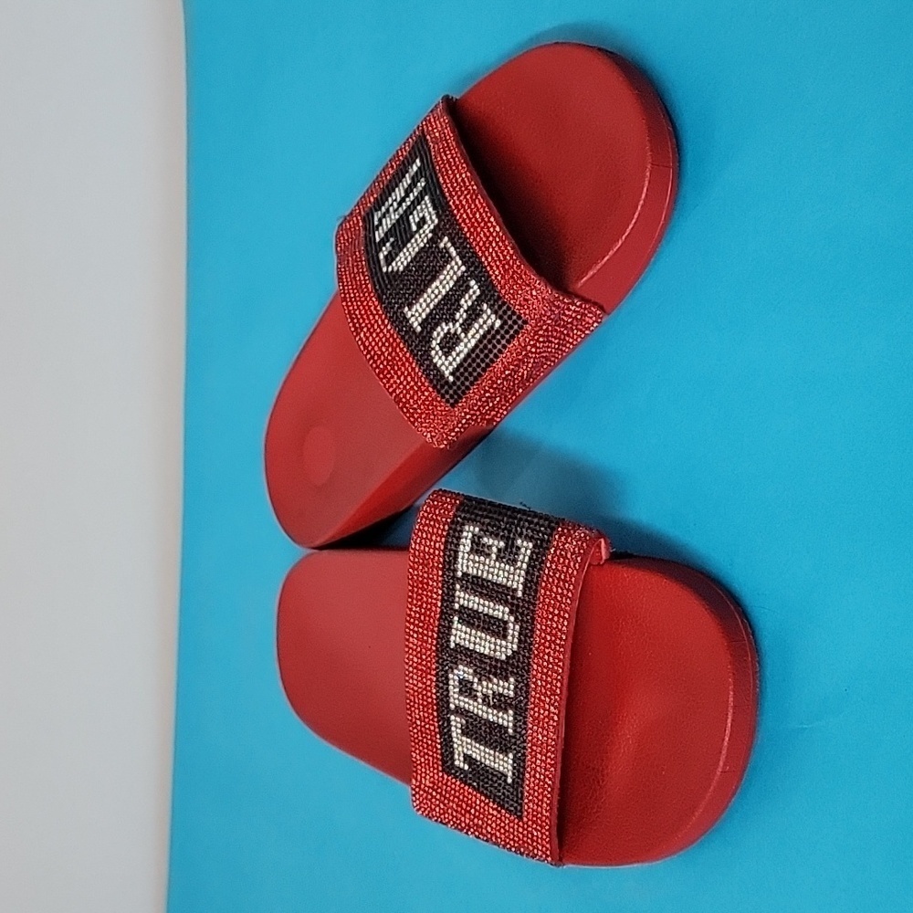 TRUE RELIGION Meyer Black Red Silver Bling Flip Flops Size 10